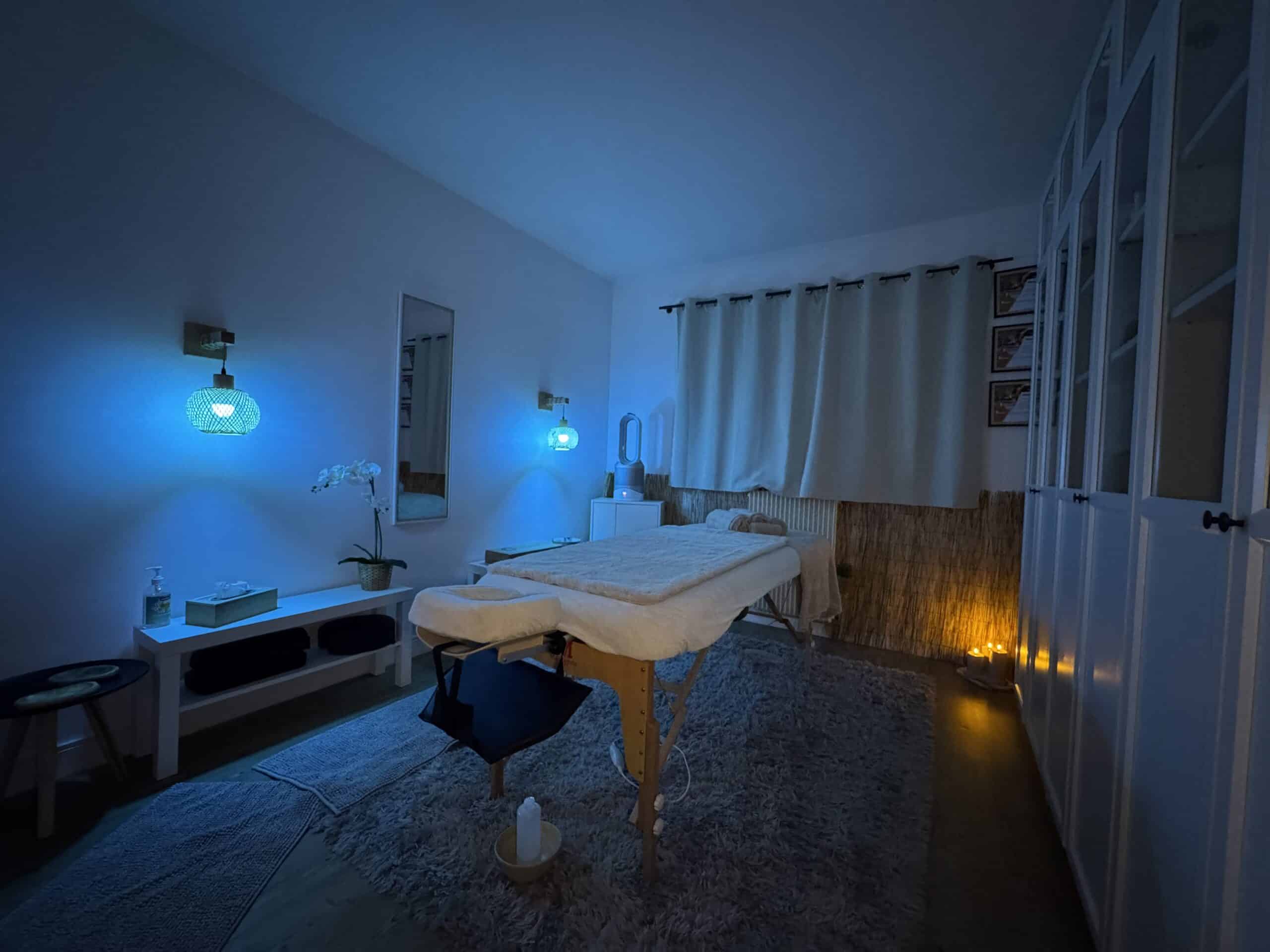 Photo d'angle large du lieu de massage à Eysines